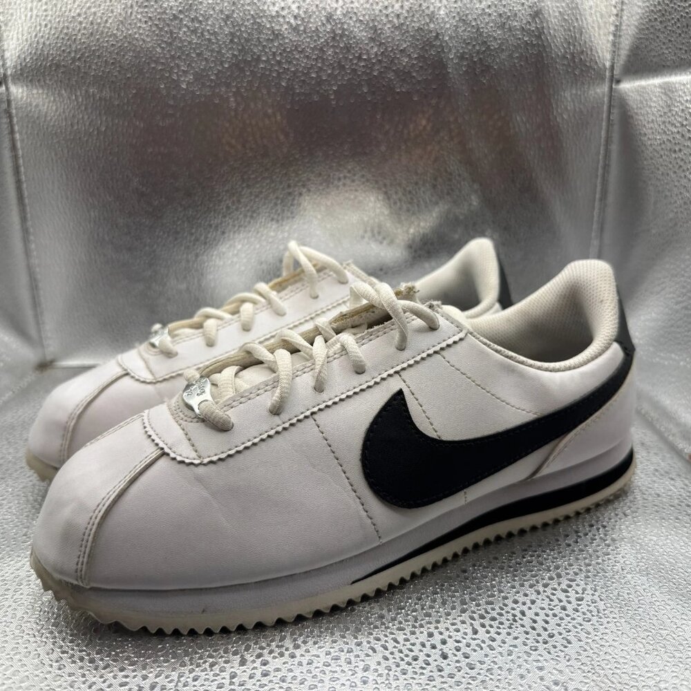 Size 7Y Nike Cortez Basic SL Black White Leather‎ Casual Sneakers 904764-102